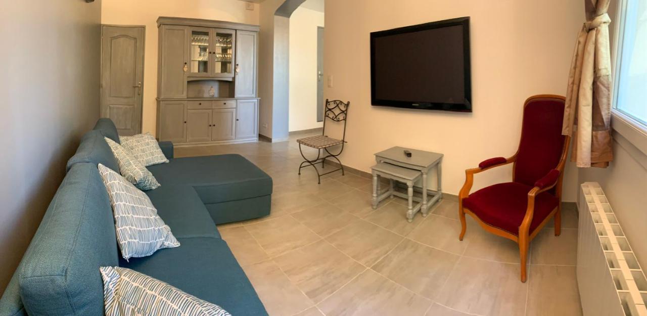 Oustaou Appartement Aubagne Buitenkant foto