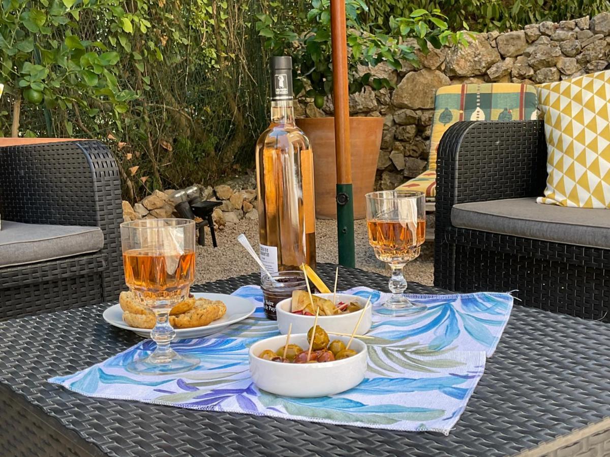 Oustaou Appartement Aubagne Buitenkant foto